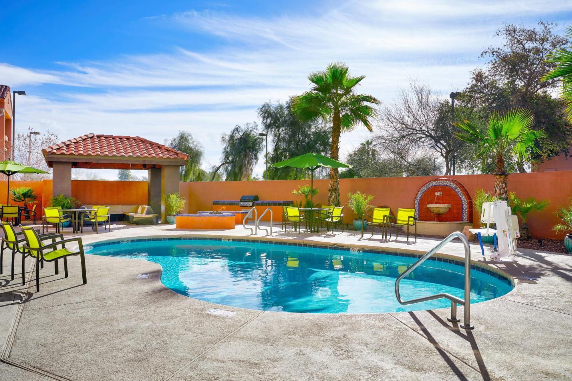 Springhill Suites Tempe At Arizona Mills Mall Екстер'єр фото