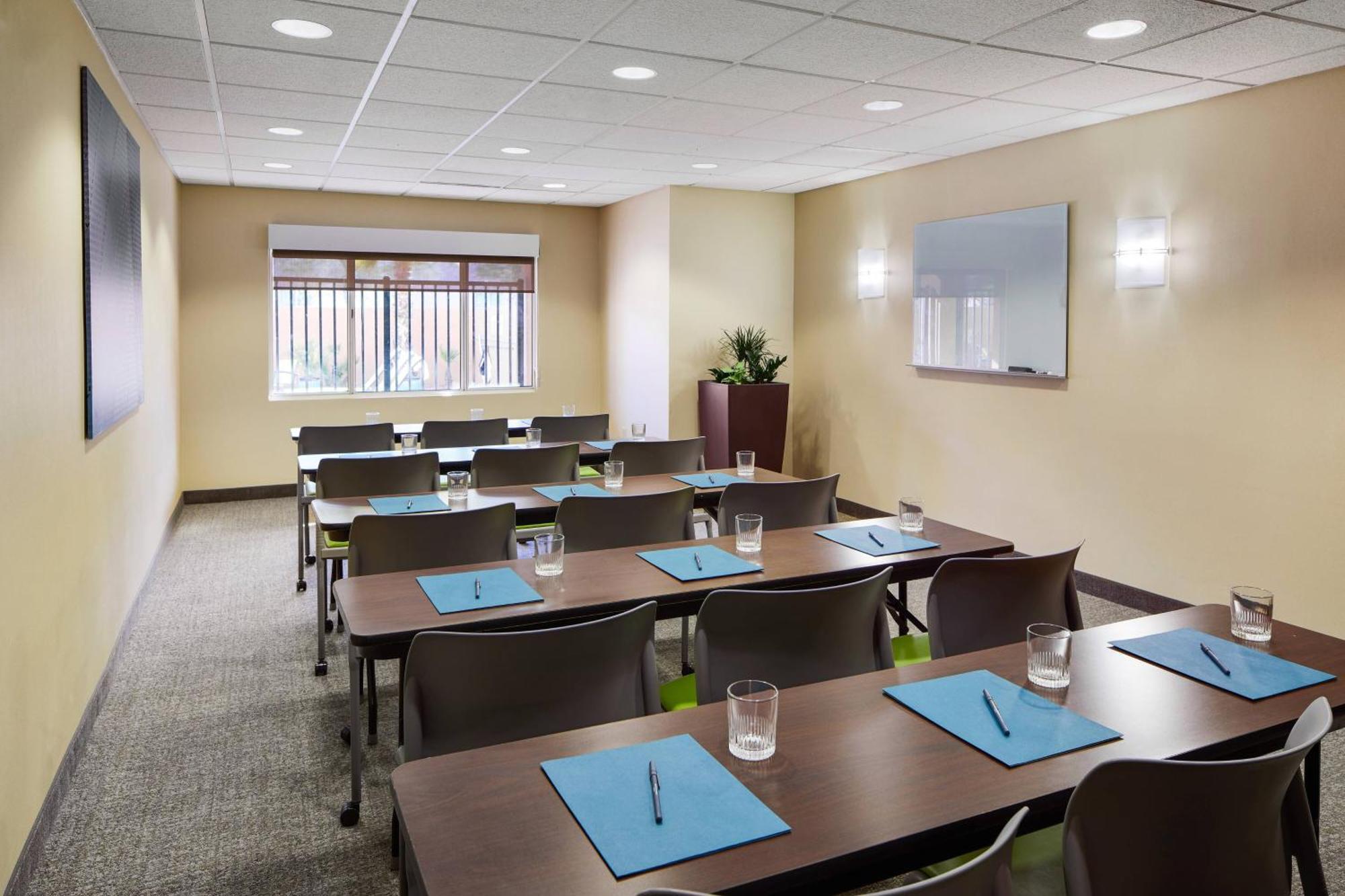Springhill Suites Tempe At Arizona Mills Mall Екстер'єр фото